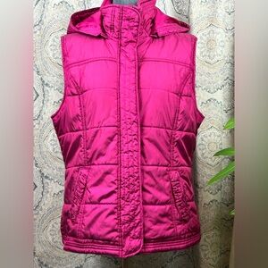 New York & Company Fuchsia Hoodie Vest